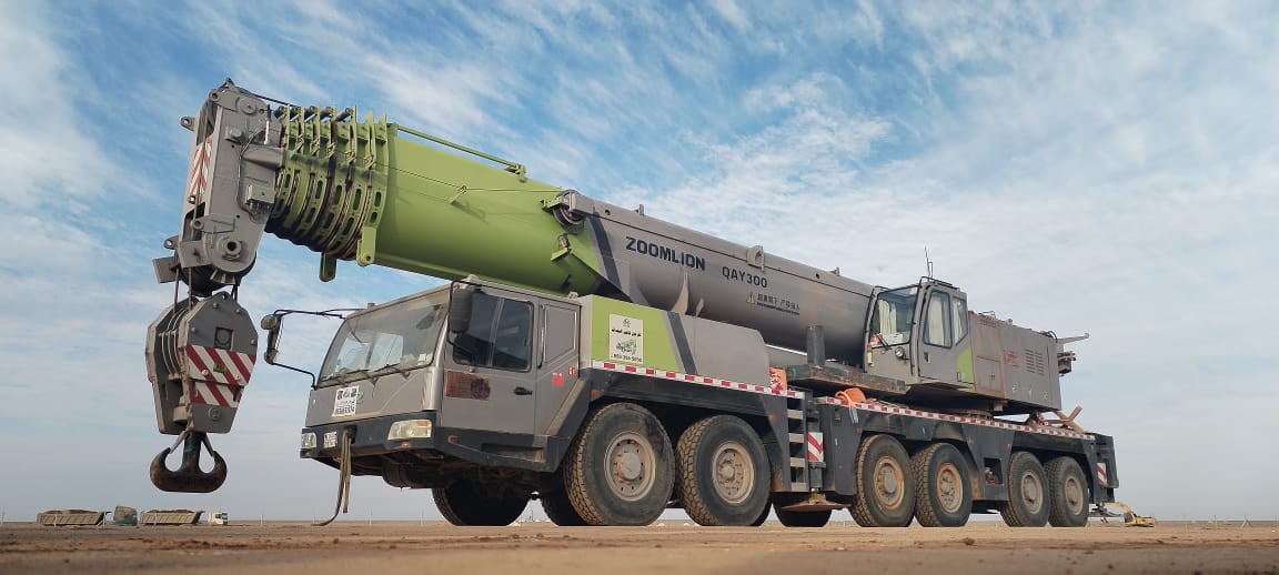 تأجير رافعة متحركة 250 طن